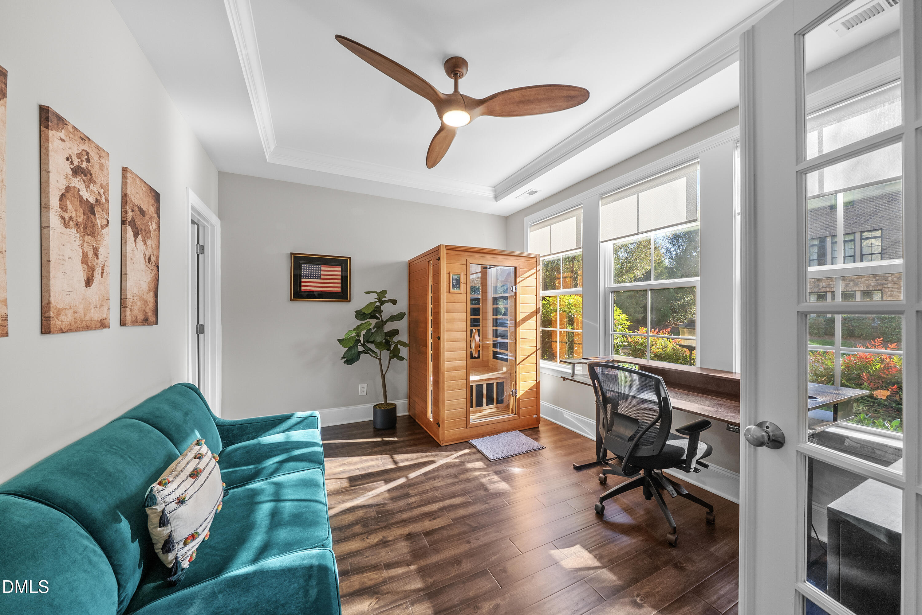1609 Wooster Street Raleigh, NC 27607 - Photo 4 of 37 DSC01393