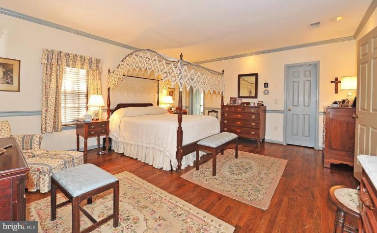 6230 Radcliff Road Alexandria, VA 22307 - Photo 15 of 29 Master Bedroom #3