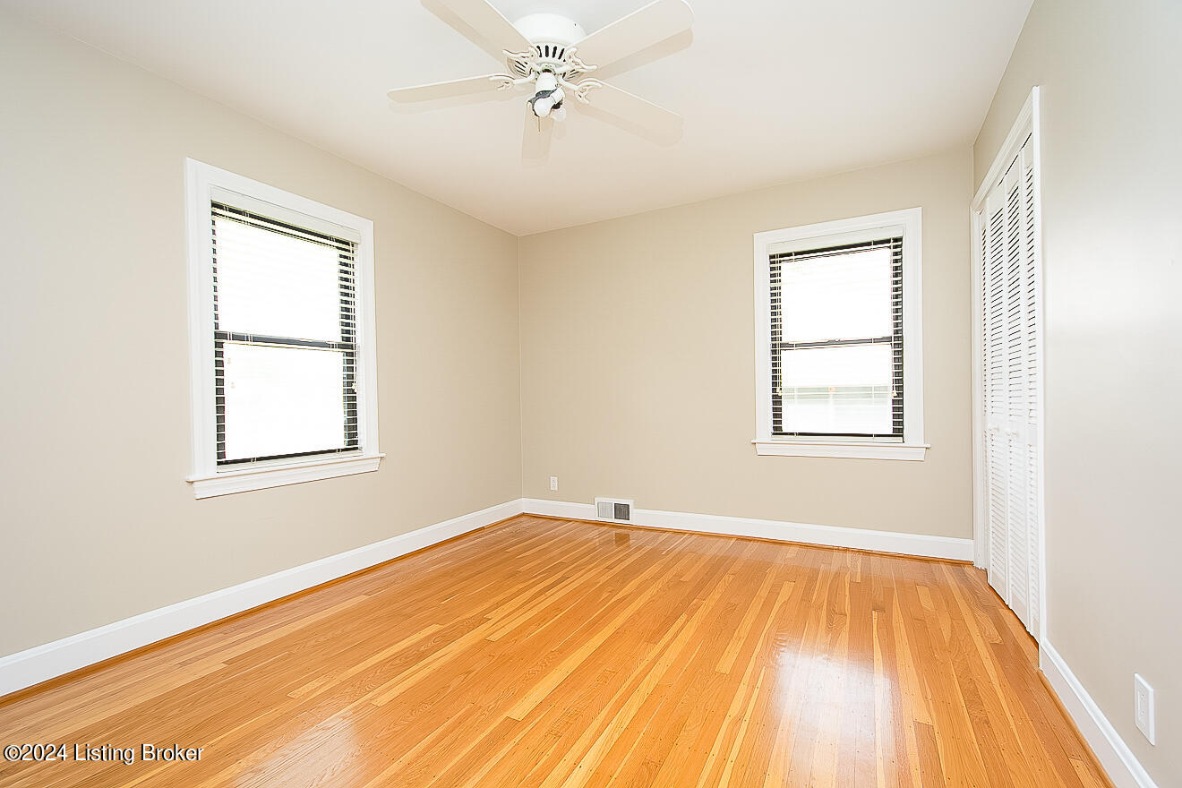 4301 Lincoln Road Louisville, KY 40220 - Photo 19 of 42 Bedroom 2