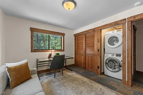a view of workspace with washer and dryer