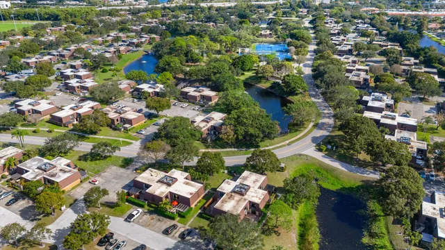 $439,000 | 1907 19th Lane, Palm Beach Gardens, FL 33418