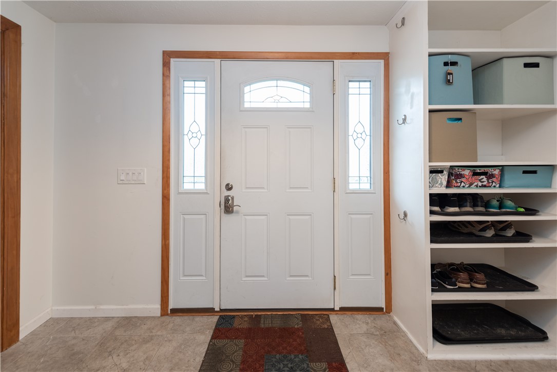 11 Fallbrook Circle Penfield, NY 14625 - Photo 3 of 49 FRONT ENTRYWAY HAS PLENTY OF SPACE TO STORE YOUR S