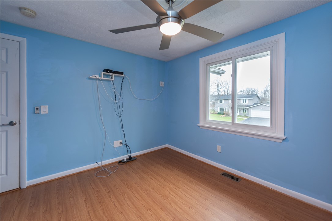 11 Fallbrook Circle Penfield, NY 14625 - Photo 37 of 49