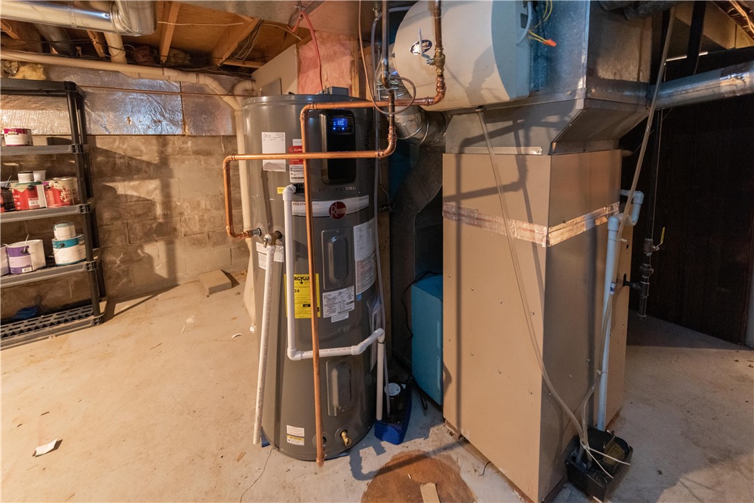 11 Fallbrook Circle Penfield, NY 14625 - Photo 42 of 49 NEW 50 GALLON HEAT PUMP ELECTRIC ENERGY SAVER TANK