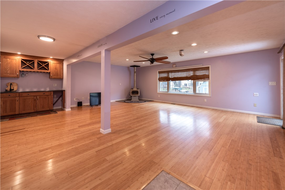 11 Fallbrook Circle Penfield, NY 14625 - Photo 5 of 49 THIS GREATROOM TRULY IS AS LARGE AT IT APPEARS! CU