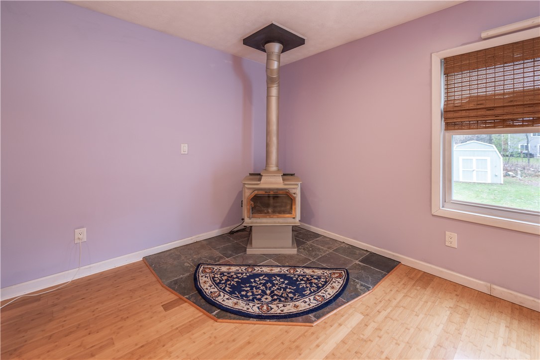 11 Fallbrook Circle Penfield, NY 14625 - Photo 10 of 49