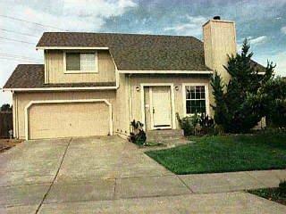 2531 Pawnee Street Santa Rosa, CA 95403 - Photo 1 of 1 front view of a house with a yard