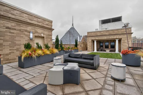 $739,000 | 8302 Woodmont Avenue, Unit 305, Bethesda, MD 20814