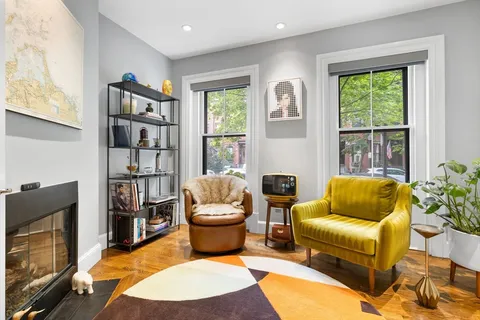 $2,130,000 | 135 West Concord Street, Unit 1, Boston, MA 02118