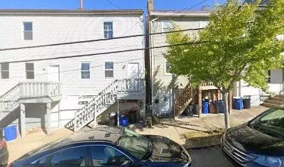 $1,395 | 511 52nd Street, Pittsburgh, PA 15201