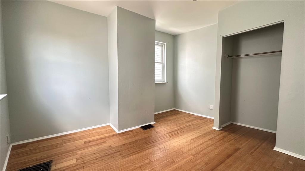 511 52nd Street Pittsburgh, PA 15201 - Photo 4 of 12