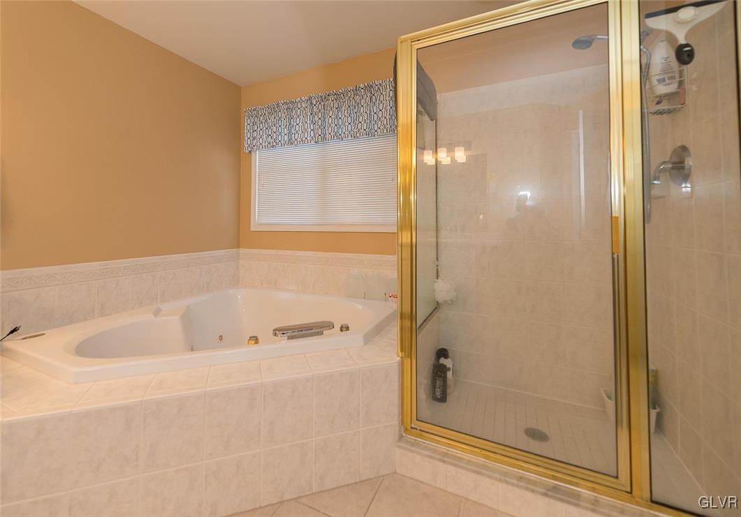 4923 Aziza Road New Tripoli, PA 18066 - Photo 12 of 37 Gallery Image 12
