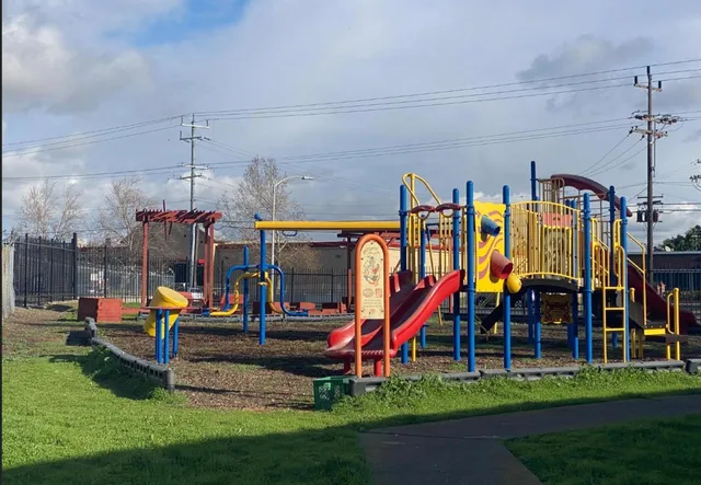 a view of a entertaining space