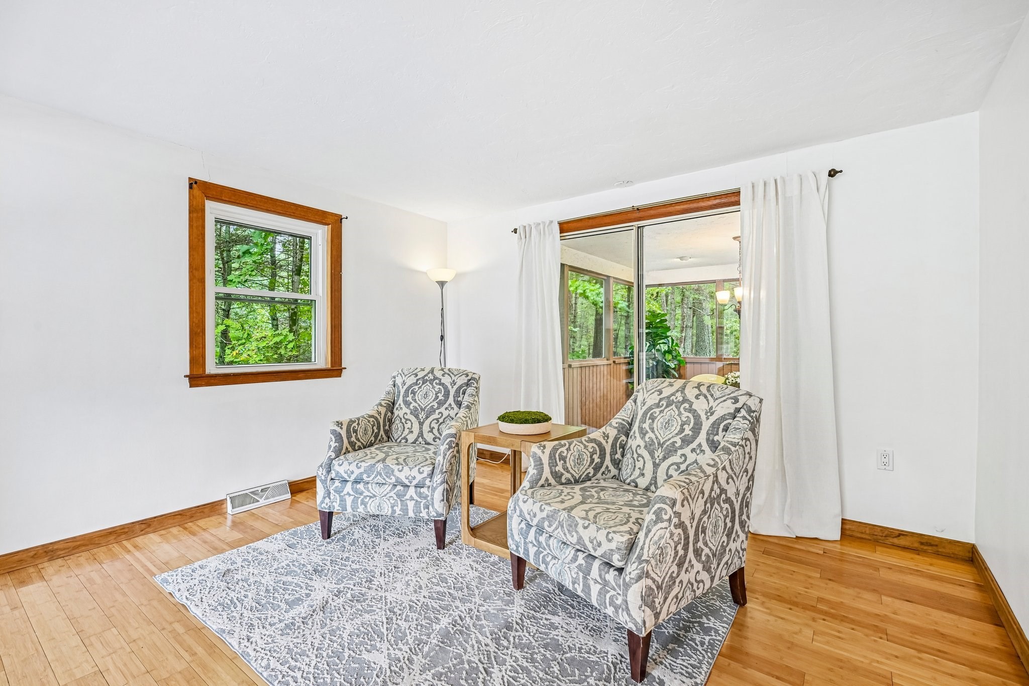 18 Eleanor Road Walpole, MA 02081 - Photo 10 of 38 Gallery Image 10