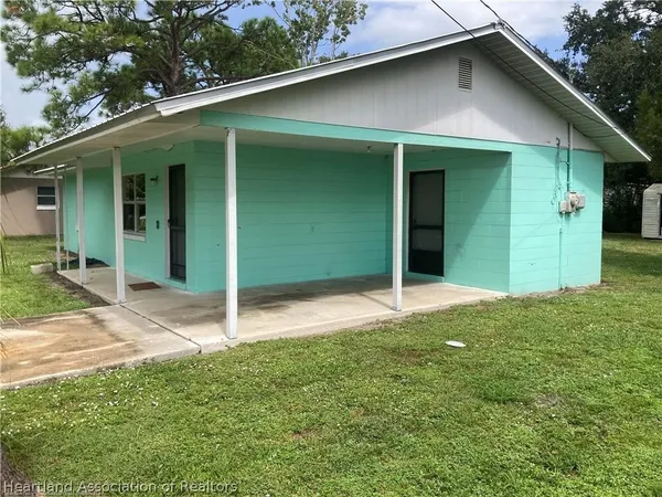 $1,500 | 1575 Buck Street, Lake Placid, FL 33852