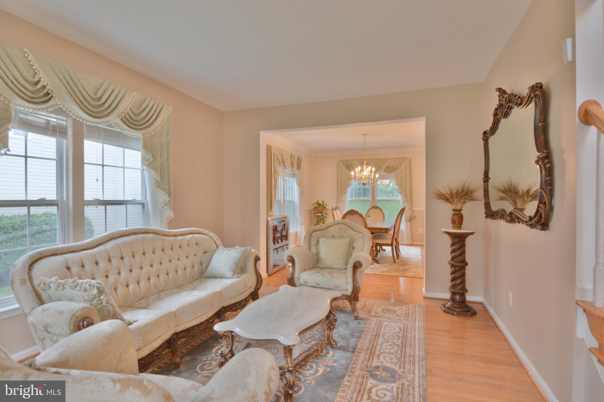 8412 Roberts Road Ellicott City, MD 21043 - Photo 3 of 52 Gallery Image 3