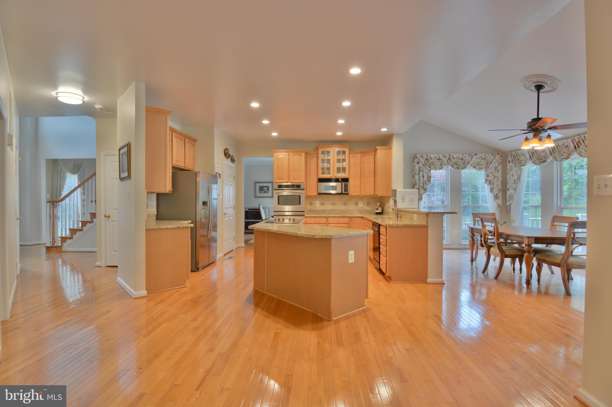 8412 Roberts Road Ellicott City, MD 21043 - Photo 8 of 52 Gallery Image 8