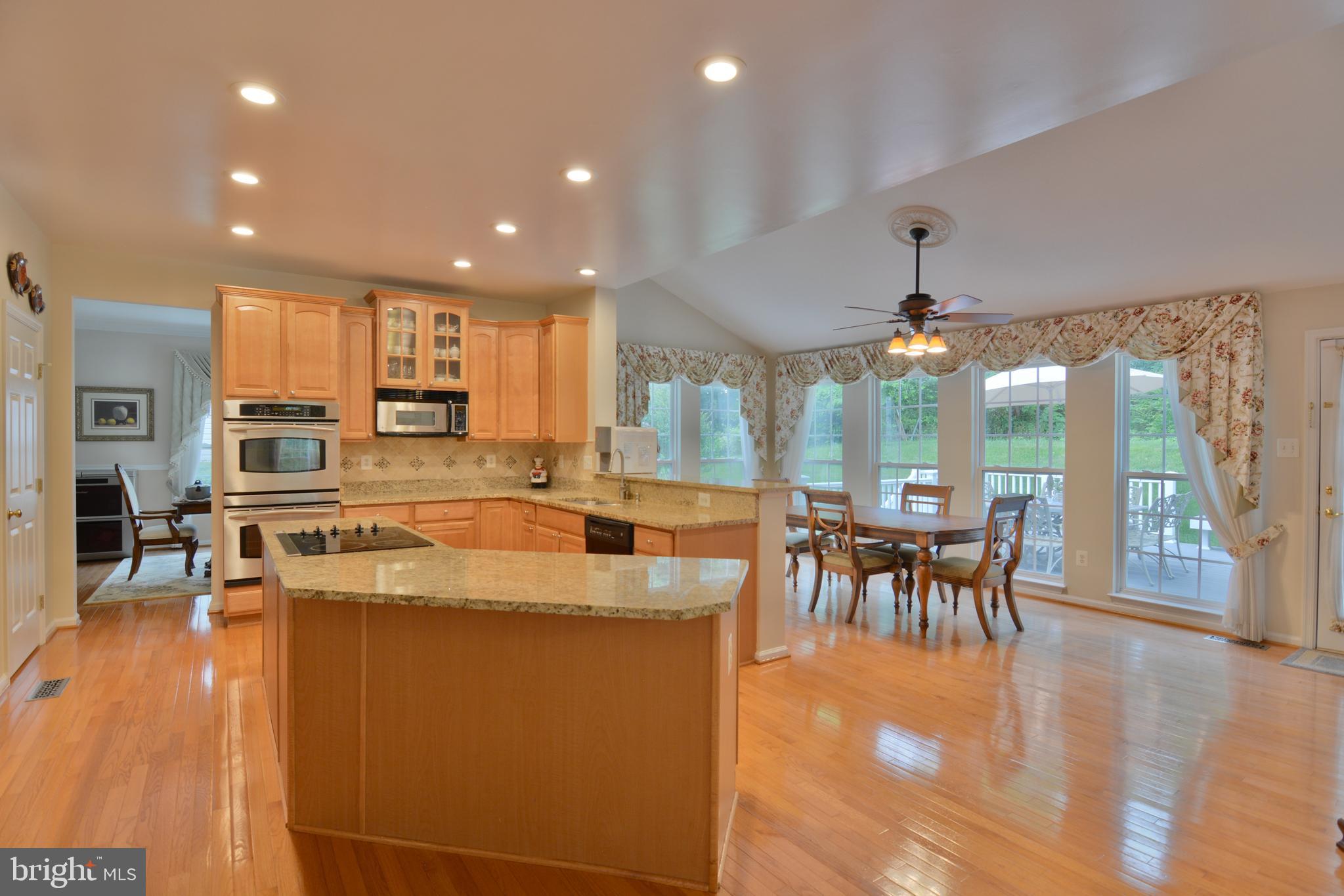 8412 Roberts Road Ellicott City, MD 21043 - Photo 9 of 52 Gallery Image 9