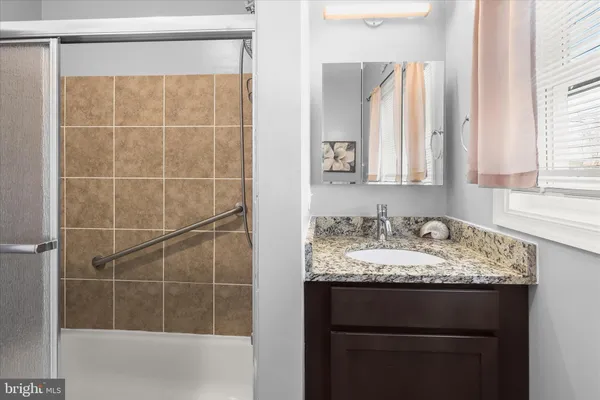 $279,000 | 2724 North Point Terrace, Dundalk, MD 21222