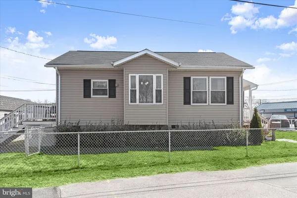 $279,000 | 2724 North Point Terrace, Dundalk, MD 21222