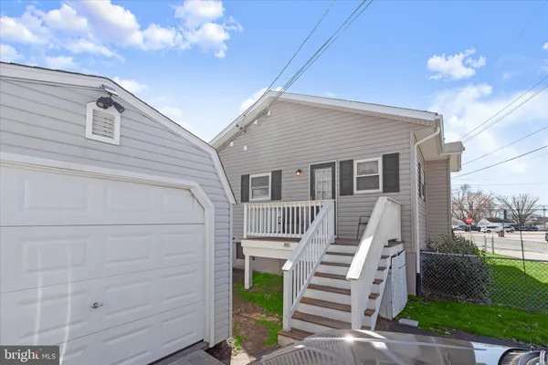$279,000 | 2724 North Point Terrace, Dundalk, MD 21222
