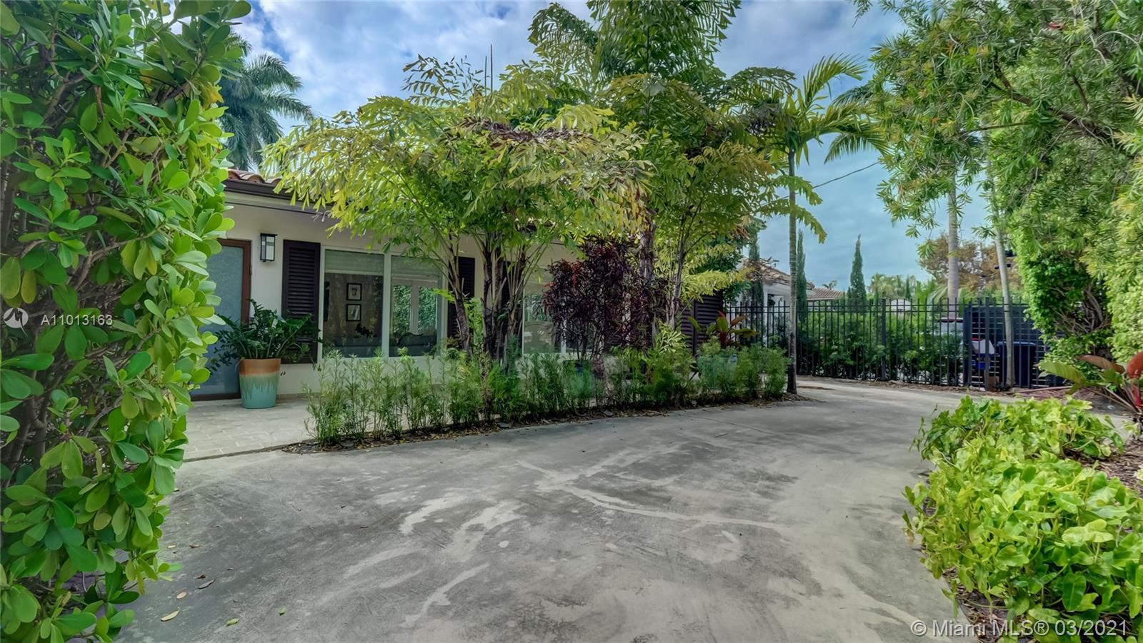 6237 Alton Road Miami Beach, FL 33140 - Photo 2 of 57