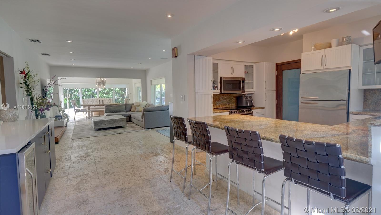 6237 Alton Road Miami Beach, FL 33140 - Photo 13 of 57