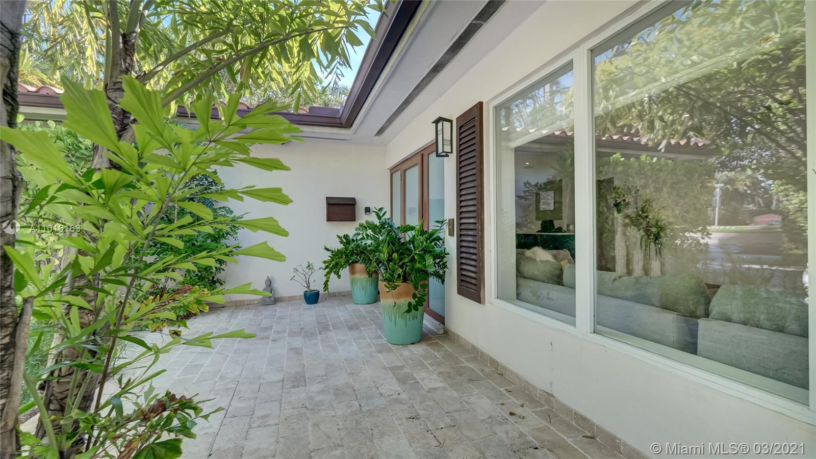 6237 Alton Road Miami Beach, FL 33140 - Photo 6 of 57