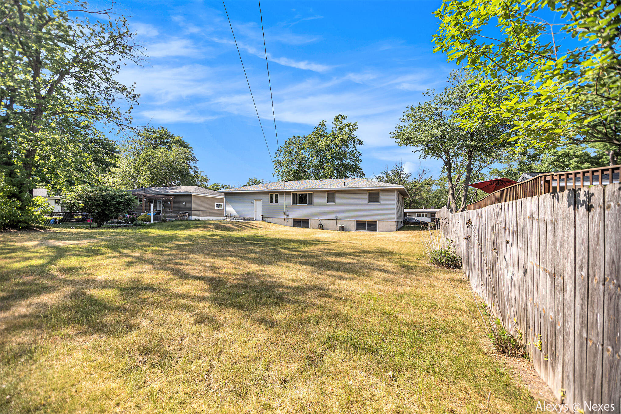 1085 Woodside Road Muskegon, MI 49441 - Photo 5 of 27 _42A6328