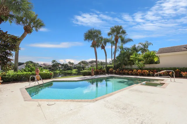 $2,100,000 | 13322 Deauville Drive, Palm Beach Gardens, FL 33410