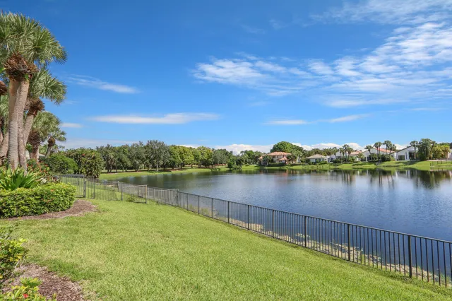 $2,100,000 | 13322 Deauville Drive, Palm Beach Gardens, FL 33410