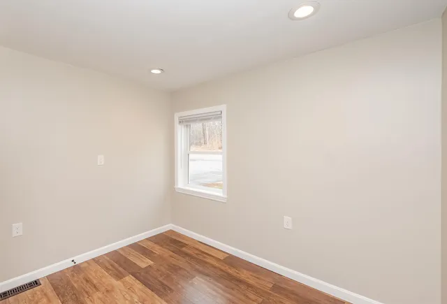 $289,000 | 40 White Mountain Highway, Milton, NH 03851