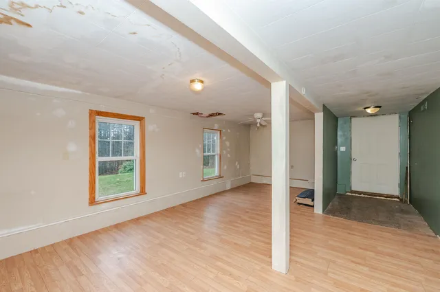 $289,000 | 40 White Mountain Highway, Milton, NH 03851