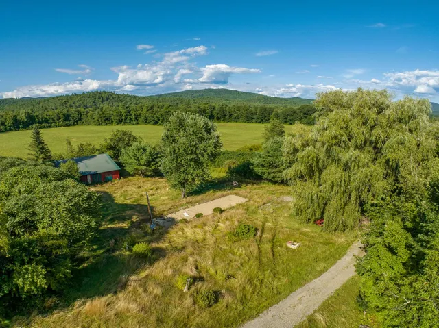 $2,100,000 | 12 Smith Bridge Road, Plymouth, NH 03264