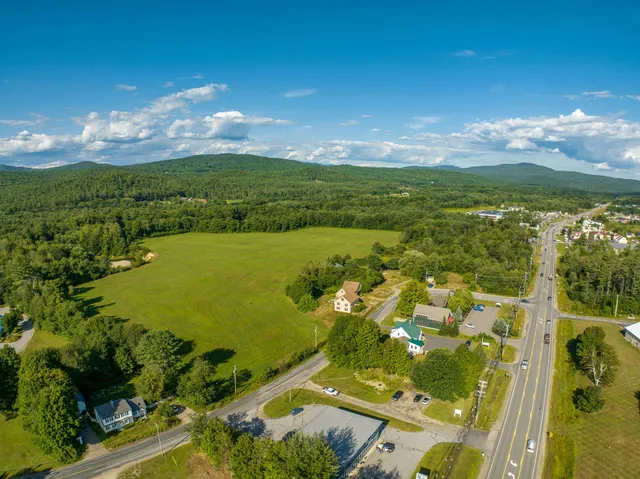 $2,100,000 | 12 Smith Bridge Road, Plymouth, NH 03264