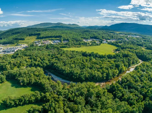 $2,100,000 | 12 Smith Bridge Road, Plymouth, NH 03264