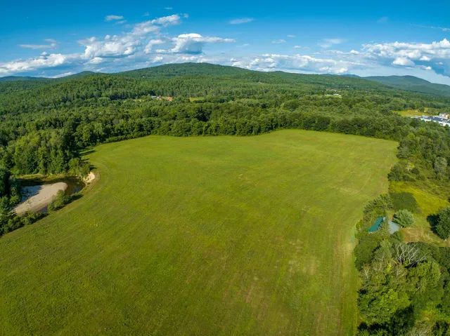 $2,100,000 | 12 Smith Bridge Road, Plymouth, NH 03264