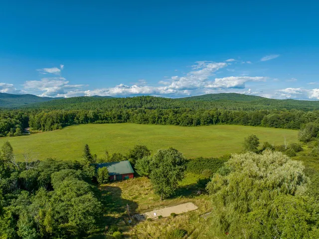 $2,100,000 | 12 Smith Bridge Road, Plymouth, NH 03264