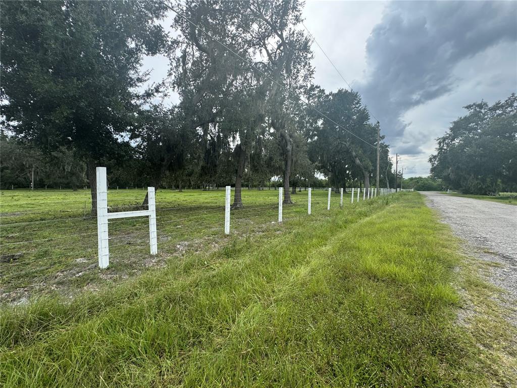 Simmons Road Kissimmee, FL 34744 - Photo 5 of 10