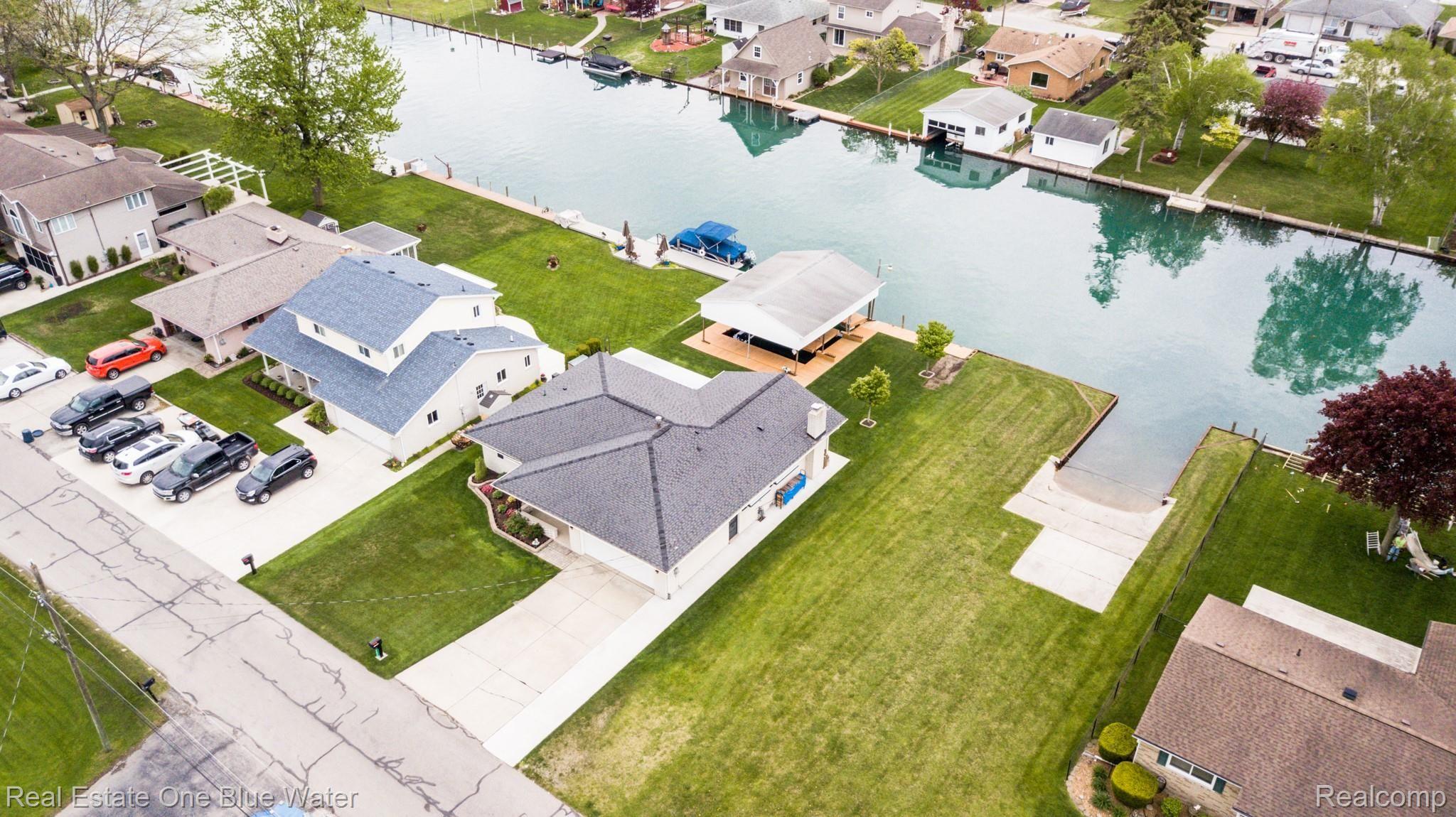 7245 Bluebill Road Algonac, MI 48001 - Photo 38 of 47 7245 Bluebill Rd-39.JPG