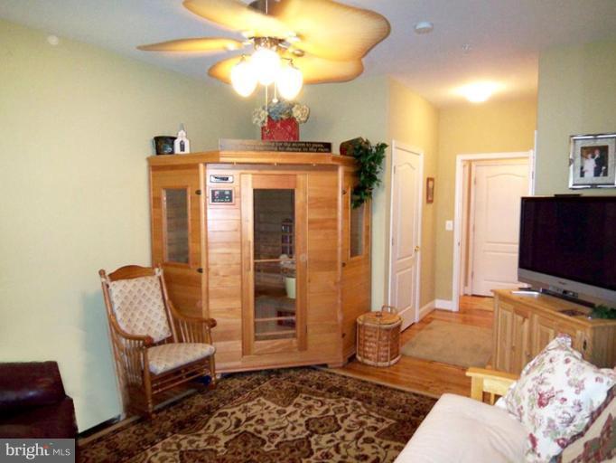 8600 Roaming Ridge Way, Unit 105 Odenton, MD 21113 - Photo 7 of 30 Family Room #2