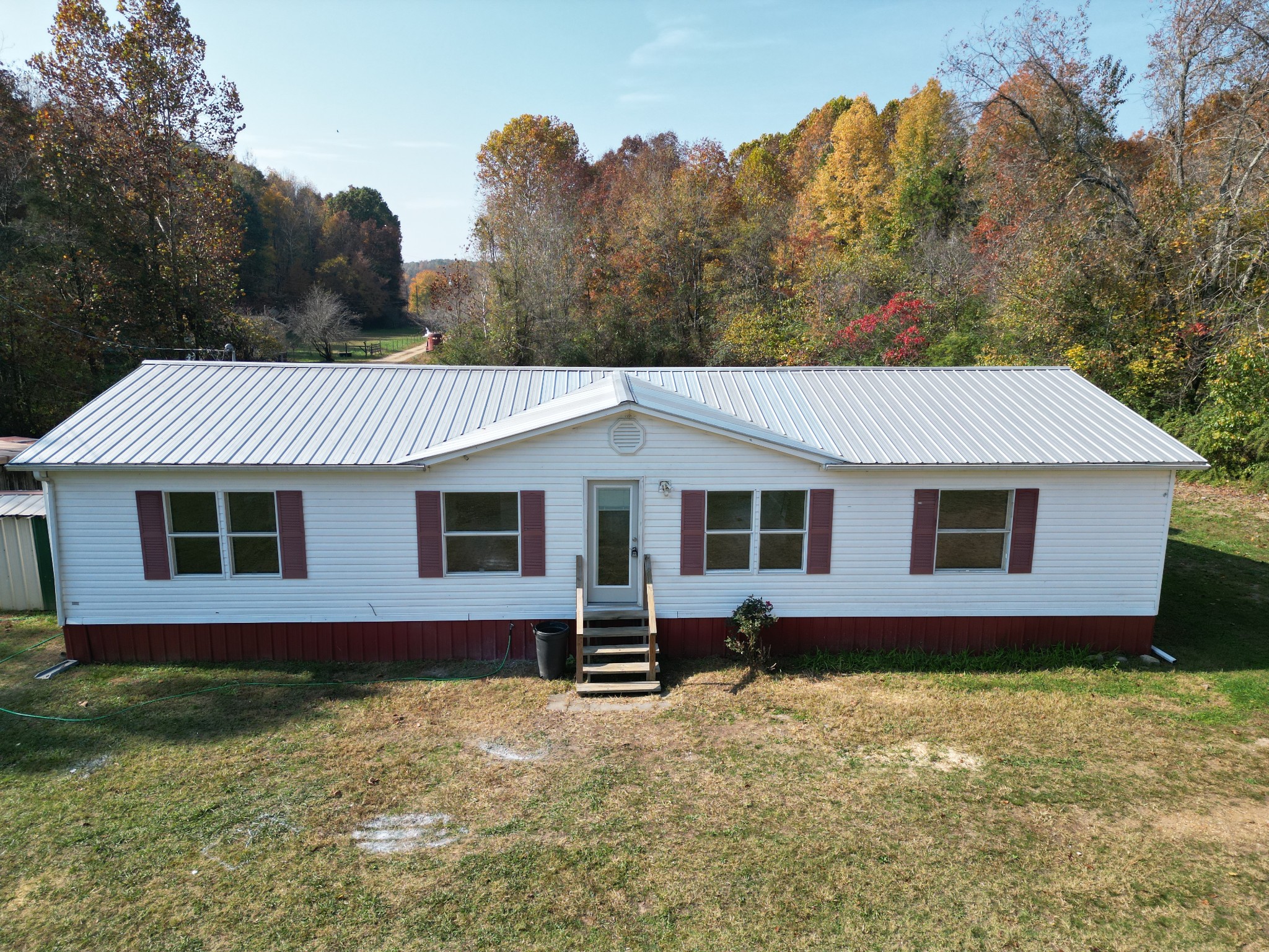 353 Grinder Creek Road Hohenwald, TN 38462 - Photo 2 of 26