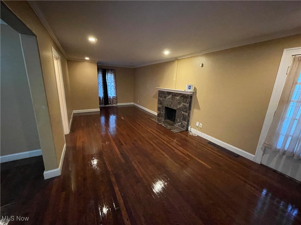 3981 Orchard Road Cleveland Heights, OH 44121 - Photo 3 of 27