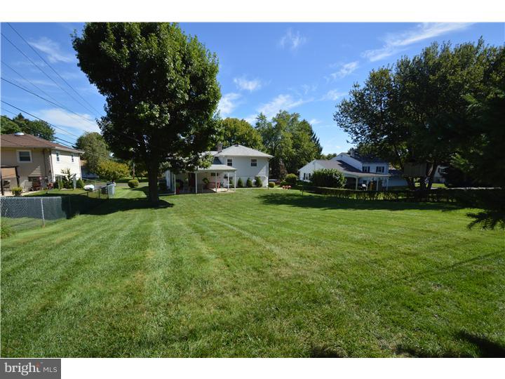 486 Wendy Road Southampton, PA 18966 - Photo 4 of 19 Gallery Image 4