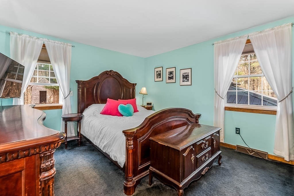 57 Sofia Road Stoughton, MA 02072 - Photo 12 of 30 Gallery Image 12