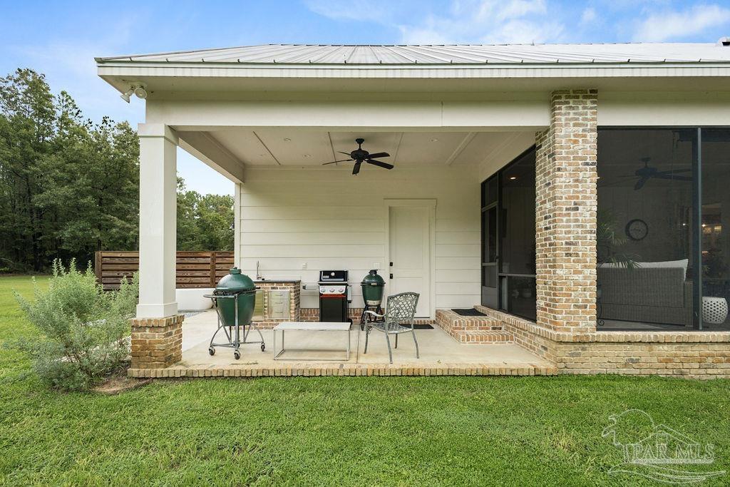 2433 Wallace Lake Road Pace, FL 32571 - Photo 45 of 69 Gallery Image 45