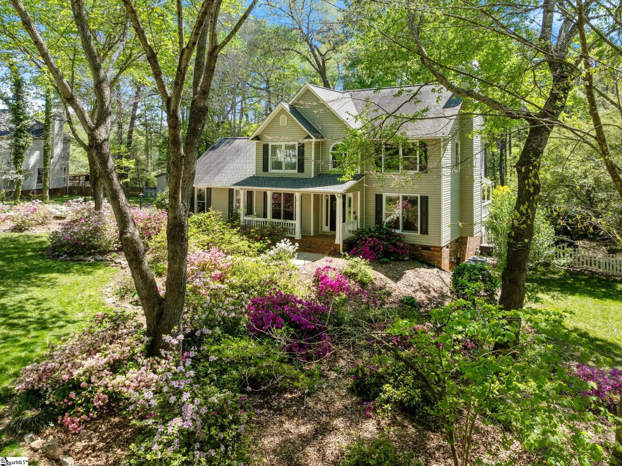 335 Tracy Lane Moore, SC 29369 - Photo 2 of 35