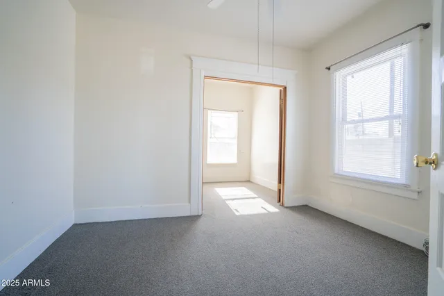 $2,195 | 1001 East Garfield Street, Phoenix, AZ 85006