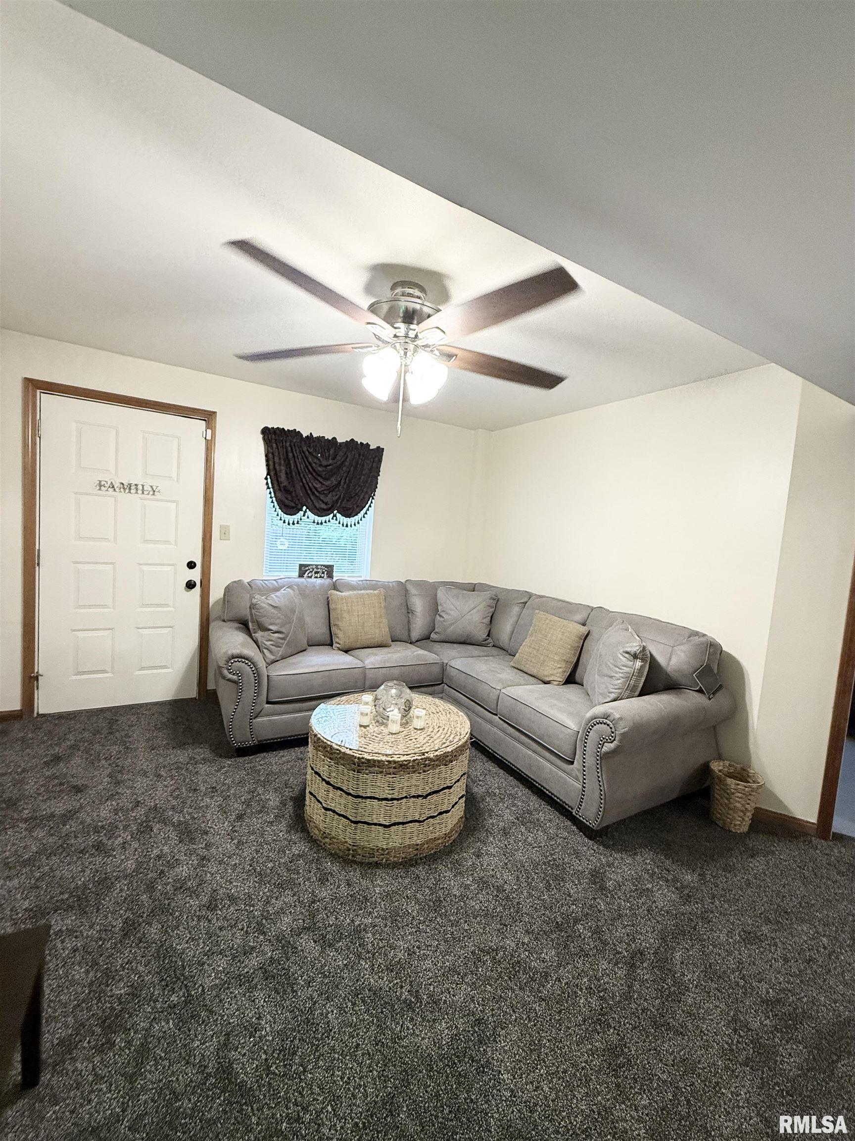 2372 Logan Street Murphysboro, IL 62966 - Photo 20 of 41