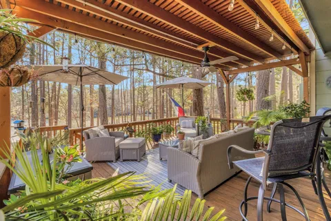 $255,000 | 154 Villa Way, Coldspring, TX 77331